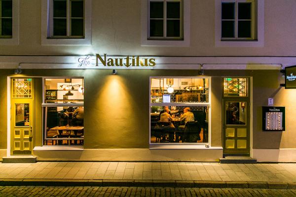 Экстерьер ресторана The Nautilus