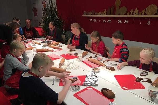 Рождественская экскурсия по Таллинну и мастер-класс по приготовлению пряного печенья