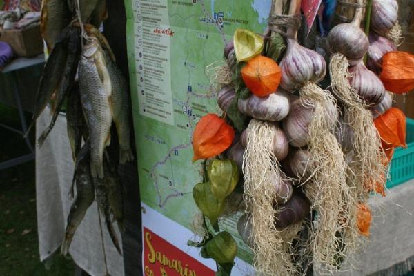 Experience tour of Southern Estonia and Setomaa, dried fish and garlic wreaths
