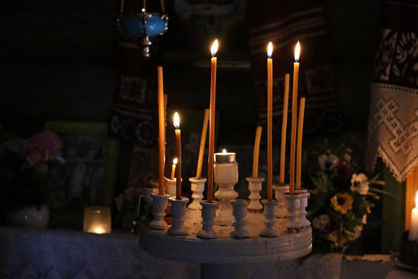 Orthodoxe Dorfkapelle in Serga
