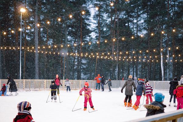 Nõmmen luistelupuisto