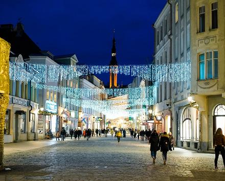 Рождественская экскурсия с гидом по Таллинну и мастер-класс по приготовлению пряного печенья