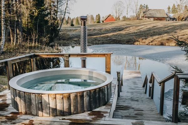 The bathing barrel of the smoke sauna of Toidupada