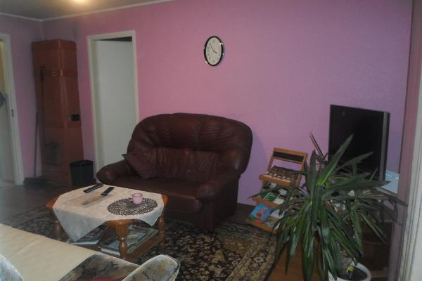 Rogosi külaliskorteri elutuba, guest apartment living room