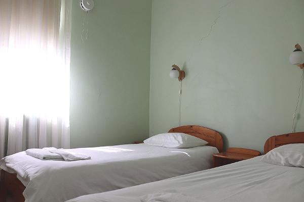 Family Suite - twin bed bedroom, Hostel Lõuna
