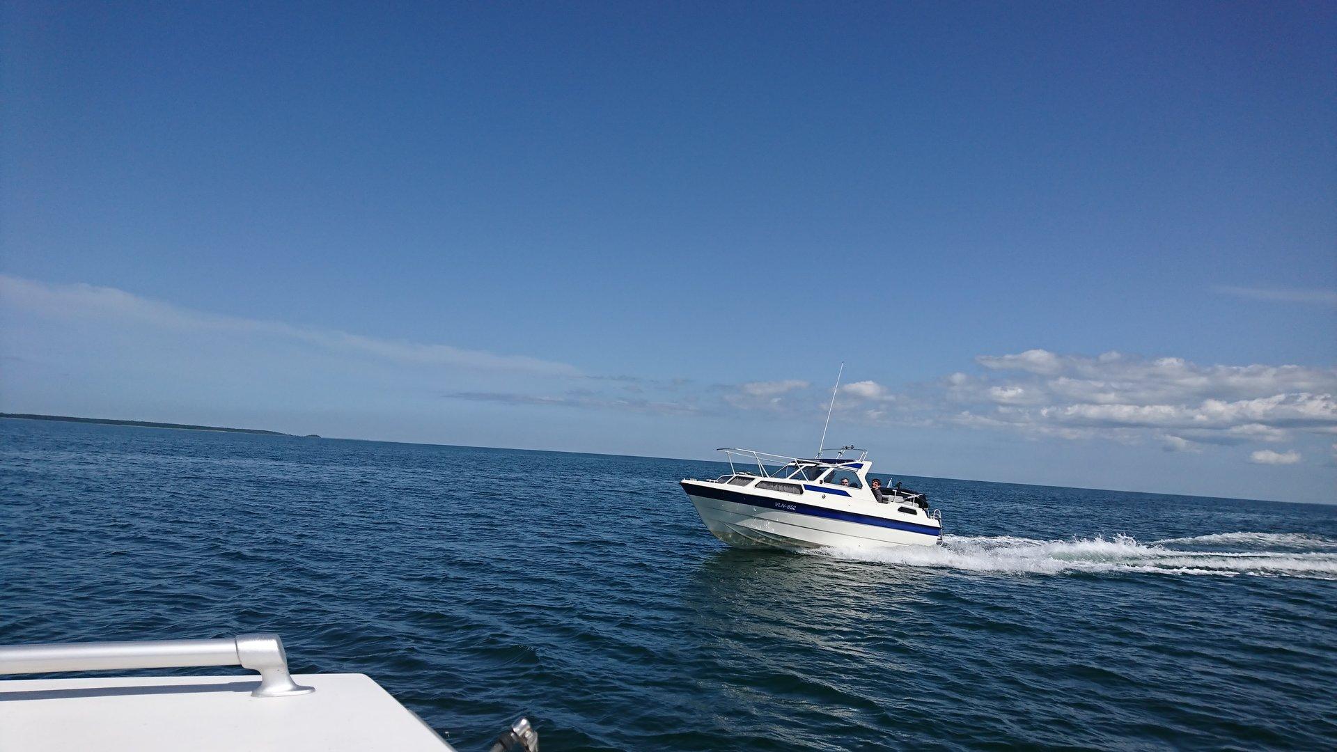 Sadama talu merereisid kaatriga