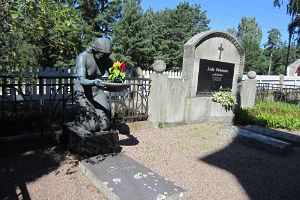 Часовня и кладбище в Кясму