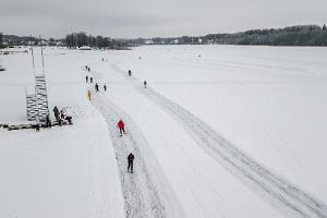 Naturlig skridskobana på Viljandisjön