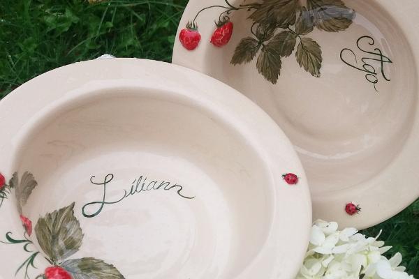 Mõisakeraamika wild strawberry bowls