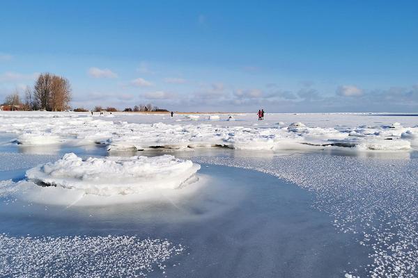 “Seikle Vabaks” slidošanas pārgājiens pa jūras ledu 