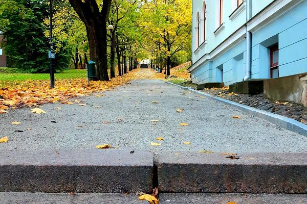Trapporna som går till Dombergets park