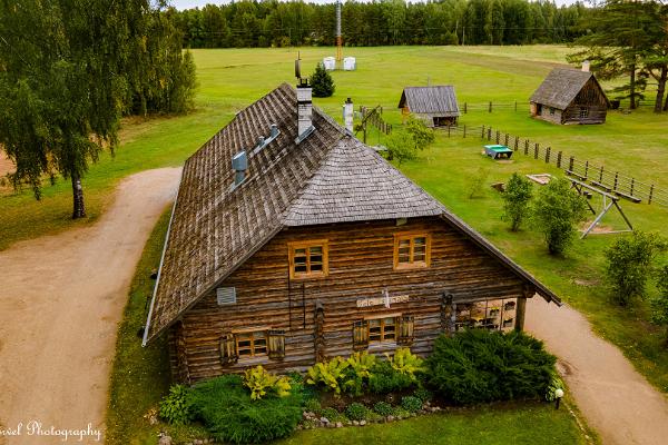 Чайная в Вярска хуторный музей (Tsäimaja)