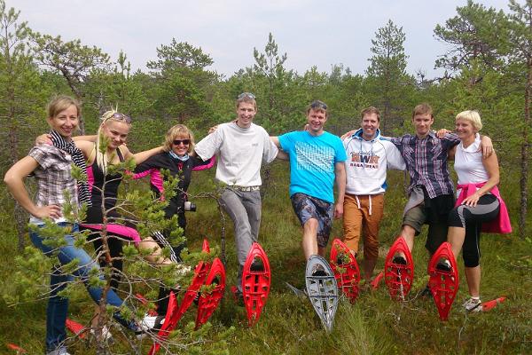 Bog shoe hikes in Meelva bog