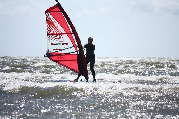 windsurfing lessons, purjelauakoolitus