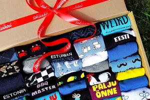 Gift box with 50 pairs of socks