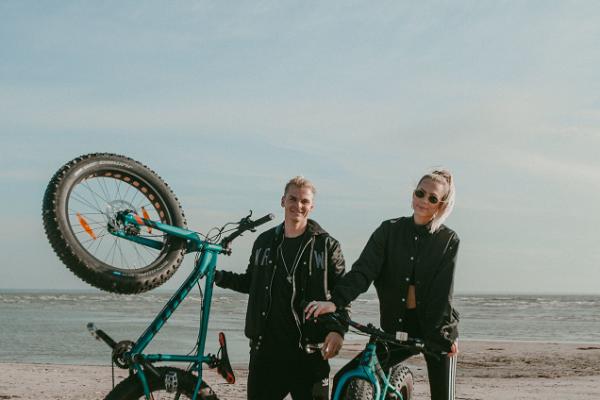 Fatbike-Tour auf die Dünen am Strand Pärnu
