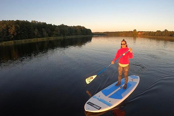 Aloha Surfikeskuse aerusurfimatk Pärnu jõel