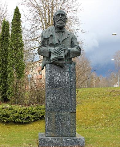 Jakob Hurda monument Põlvas
