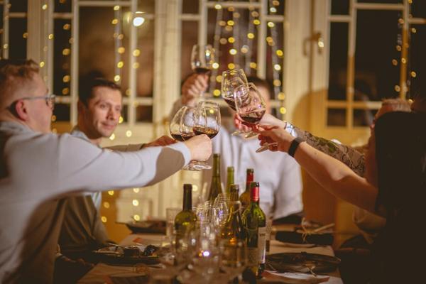 Vin- och konstrestaurangen Vilde ja Vine