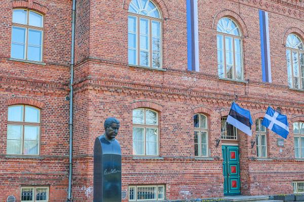 Paul Keres Monument in Pärnu 