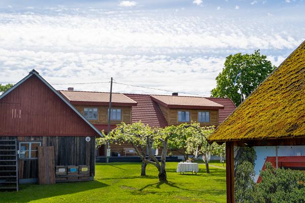 Hindreku Tourist Farm and Party House