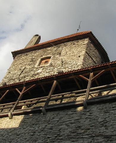 Hellemanni torn ja linnamüür