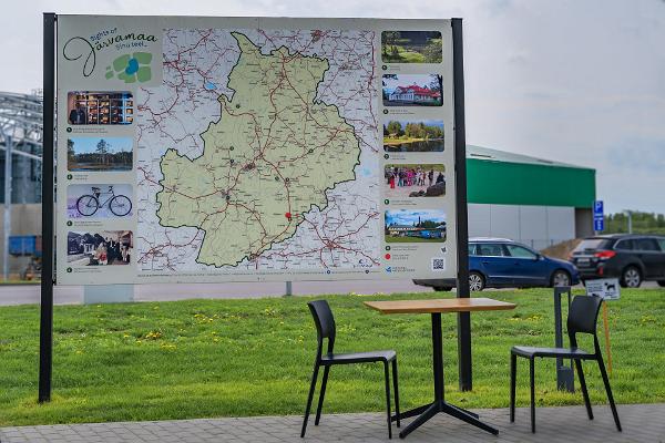 Electronic tourist information kiosk in the Tikupoiss restaurant 