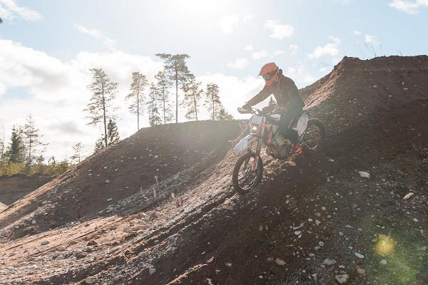 Enduroabenteuer in der Nähe Tallinns