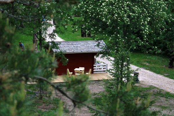 Der Emumägi und der Aussichtsturm