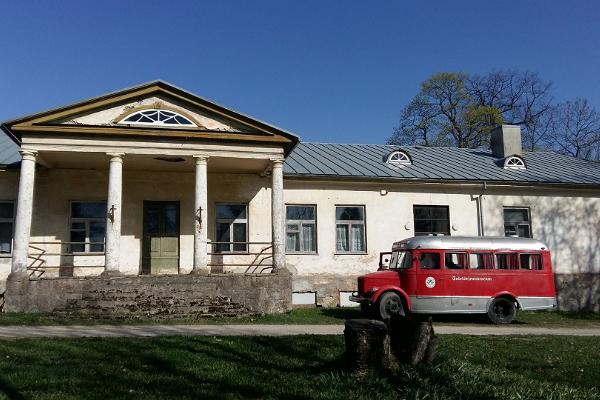 Järva-Jaani Koduloomuuseum Orina mõisas