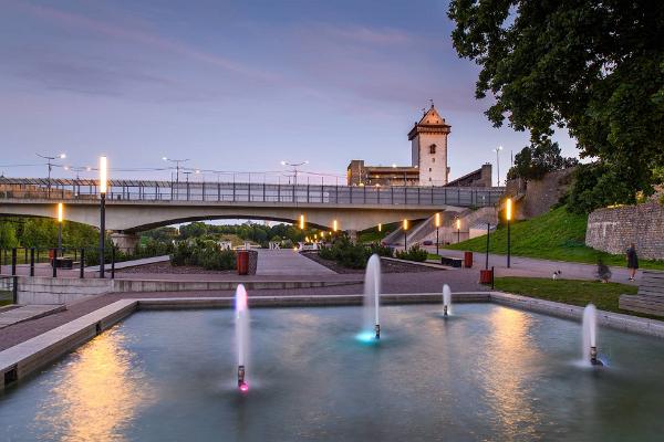Narva linnus ja Jõepromenaad