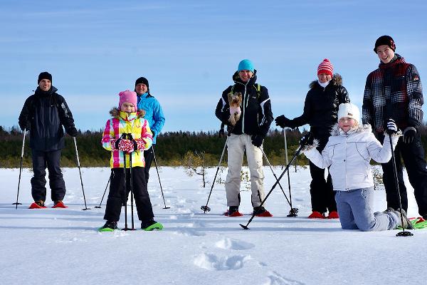 Snöskovandring på Viru mosse