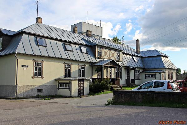 Geführte Tour – Gutshöfe in der Stadt Tartu