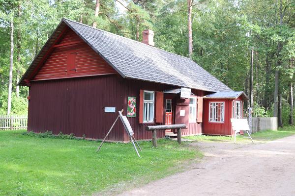 Laden „Lau“ im Estnischen Freilichtmuseum