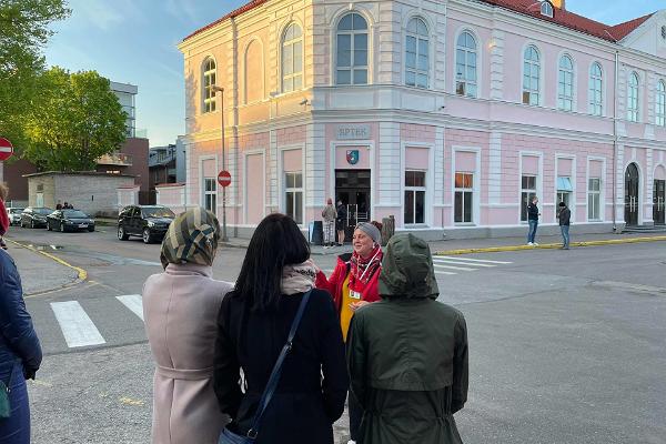 Exkursion mit Führer „Wahre Geschichten und unglaubliche Legenden in Pärnu“