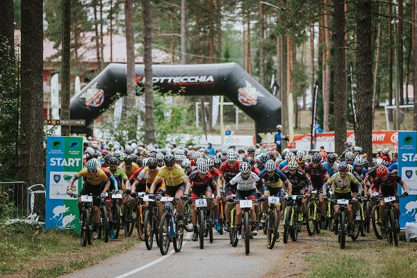 Cross-country bike marathon at Alutaguse