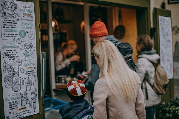 Pfannkuchentheke Kooker auf dem Rathausplatz