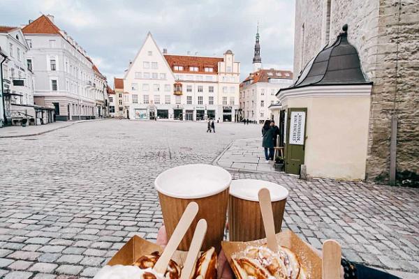 Pannkaks-matbilen Kooker på Rådhustorget