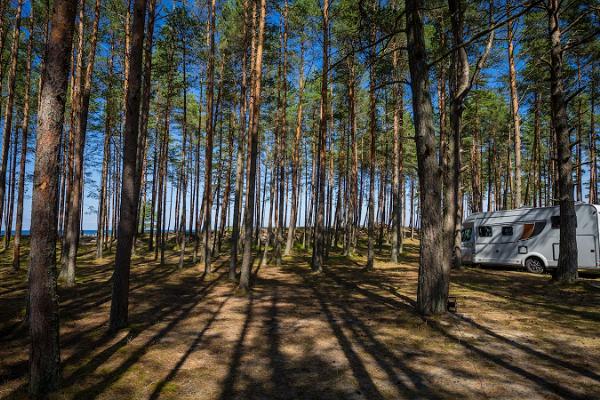 Caravani parkla Valkla Puhkekeskuses