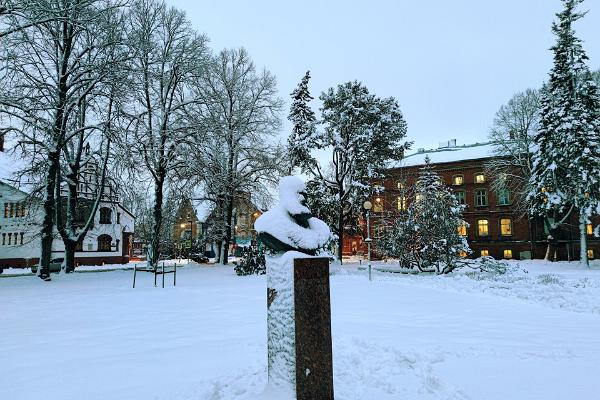 Oscar Brackmanni mälestusmärk