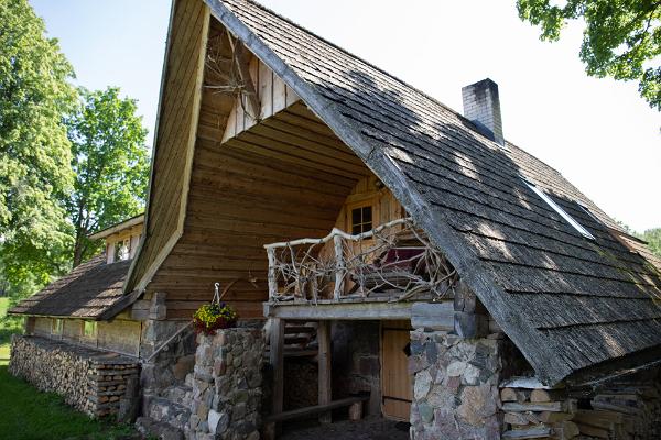 Ferienhaus Weißer Elefant in Metsatu