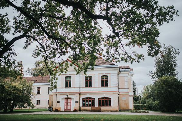 Kärstna manor