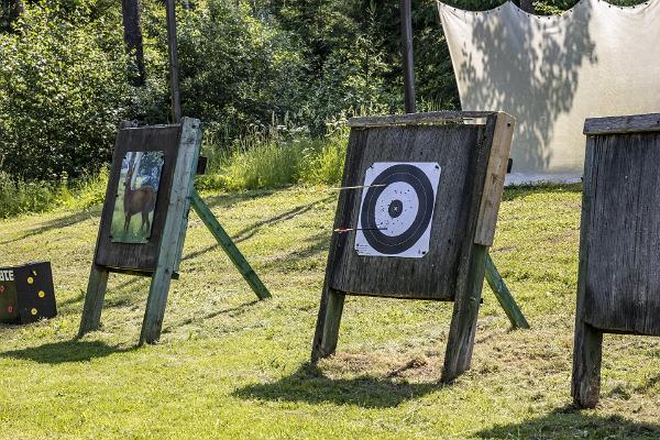 Kõveri Semestercentrums bågskytte