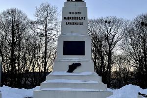 Vapaussodan muistomerkki Rakveressa