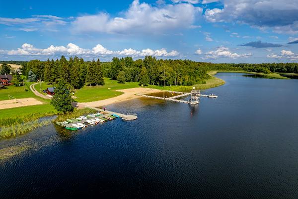 Lake Väinjärv and camping area