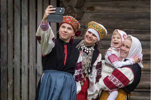 Allt du behöver veta om estländare!