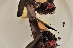 Saka Mõisa restoran śokolaadikook