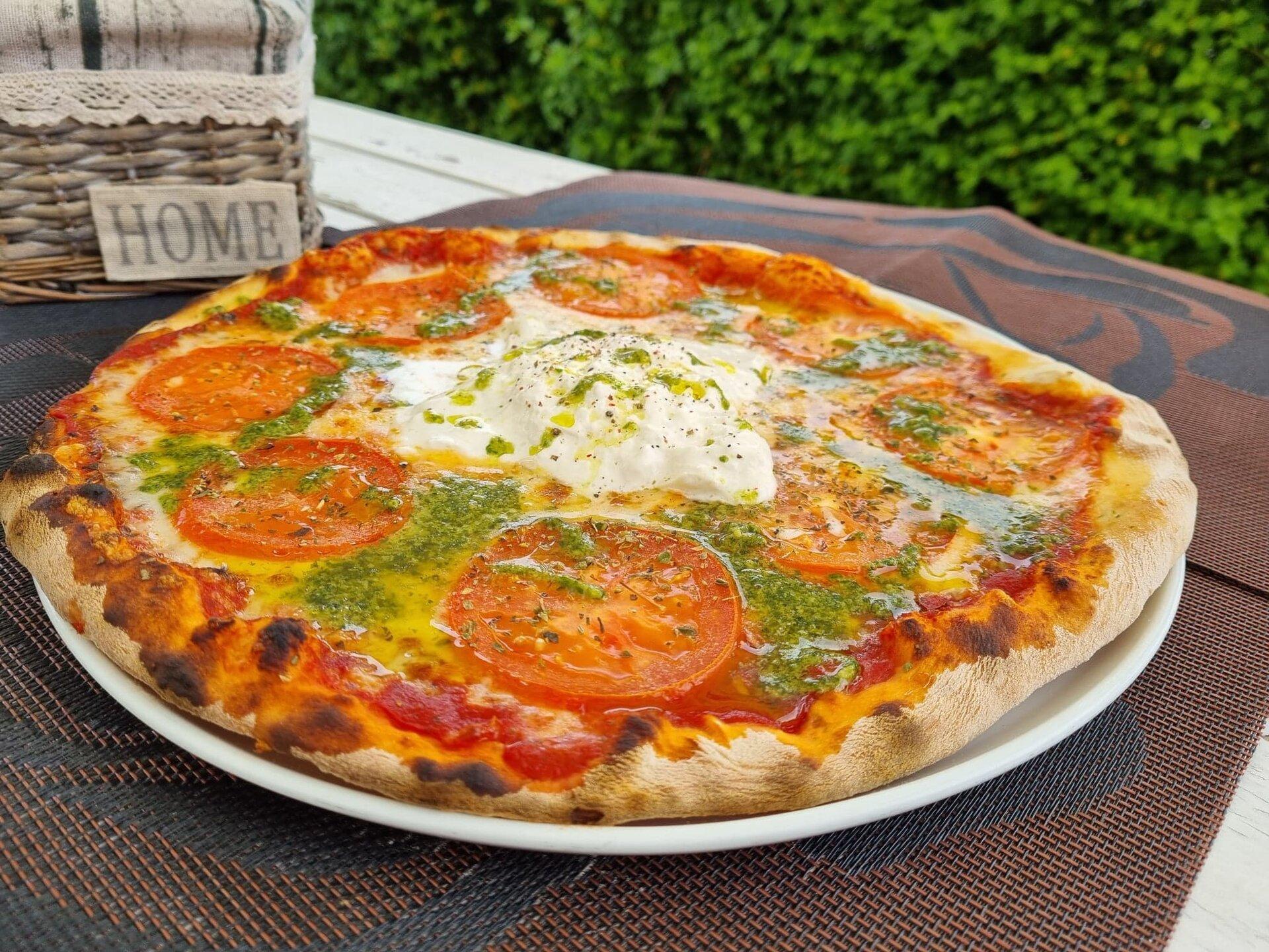 Mamma Mia Pizza Restaurant