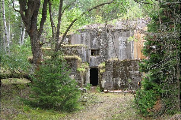 RMK Naissaare North Trail, Naissaare coastal battery No 10a