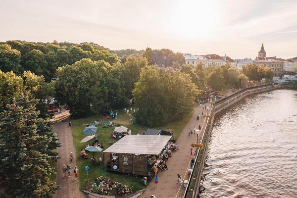 Promenaden Emajõe Riviera i fågelperspektiv